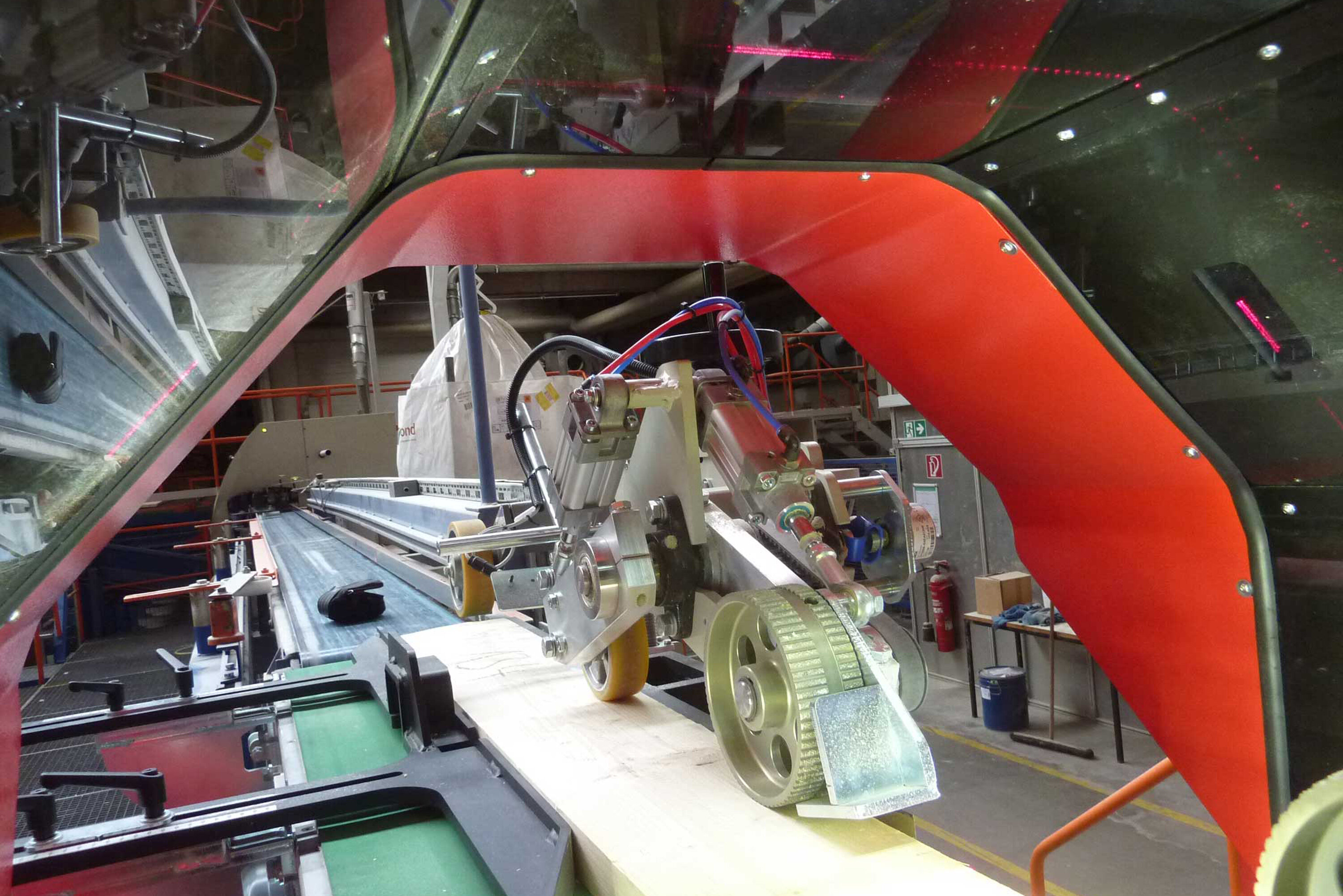 HESS TIMBER relies on Goldeneye 700 for strength grading