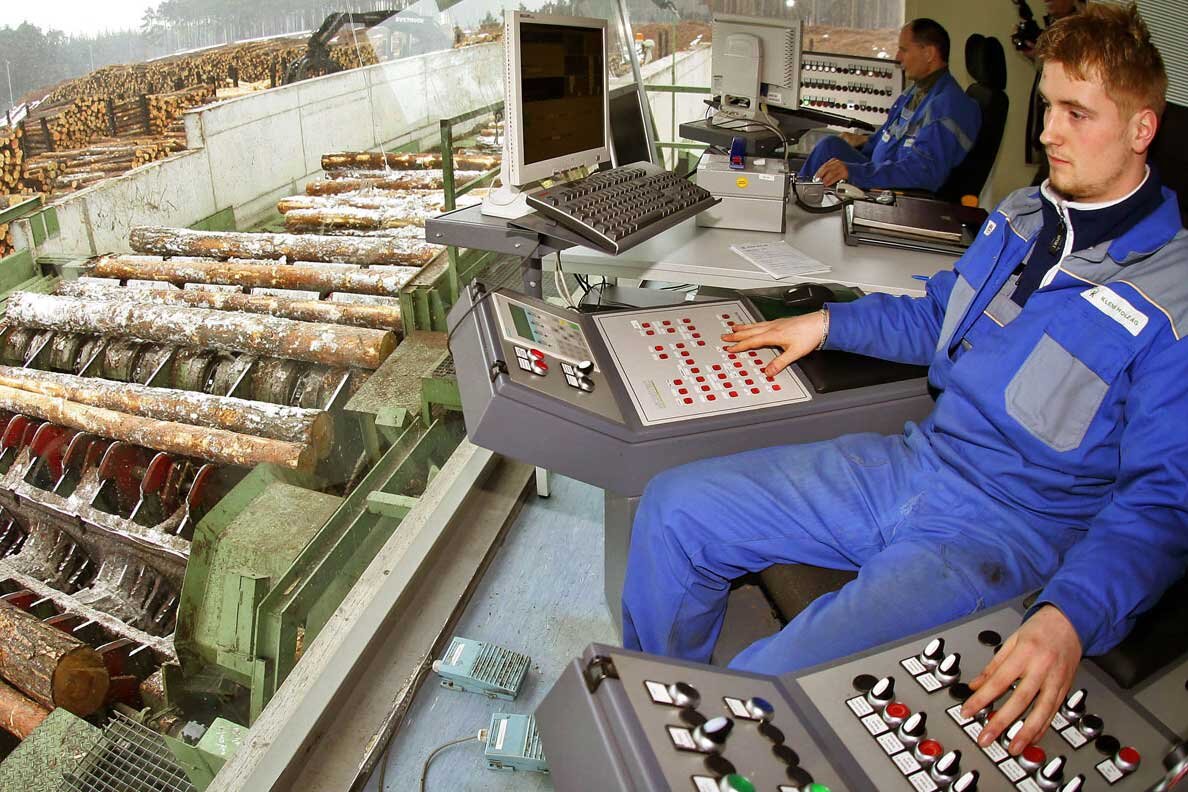 Reconstruction of the logyard at Klenk Holz AG